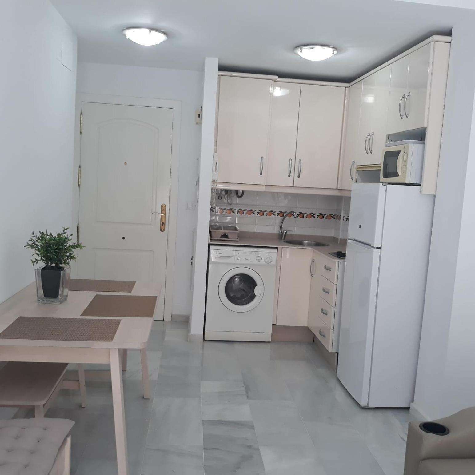Lope De Vega- Fuengirola Apartment ภายนอก รูปภาพ